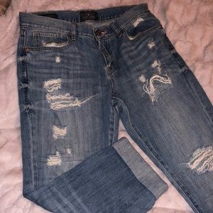 Lucky brand rolled jeans size 10/30